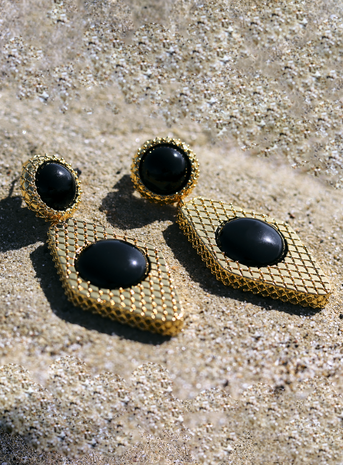 Royalty Drop Earrings Black