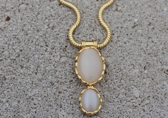 Monde Statement Necklace White